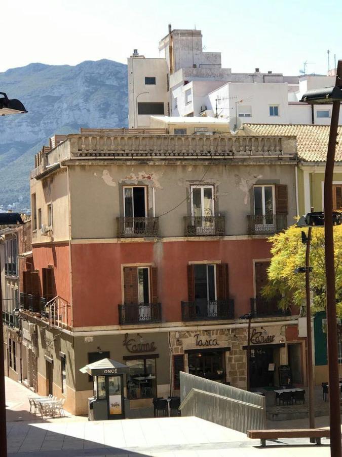 Estudios Ramón Llull Apartamento Dénia